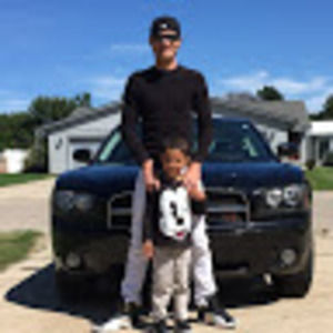 Meet your Posher, Travis